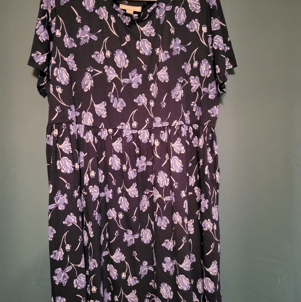 Plus size dress